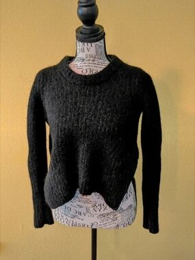 Black Cozy Crewneck Sweater